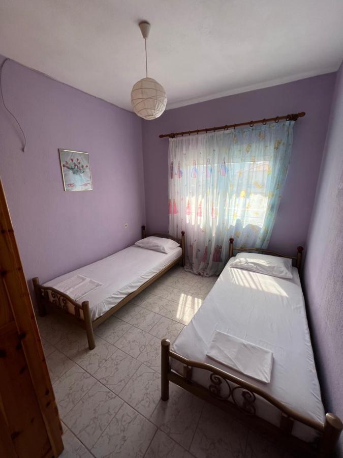Atlantis Apartments Vrasná Екстериор снимка