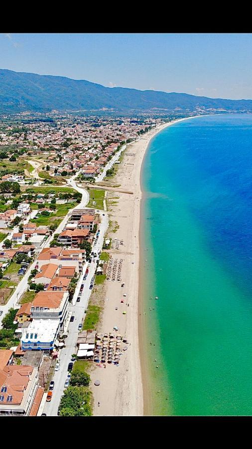 Atlantis Apartments Vrasná Екстериор снимка