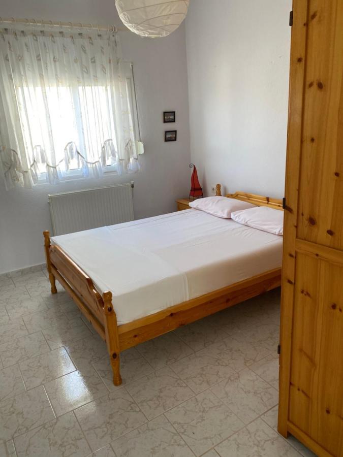 Atlantis Apartments Vrasná Екстериор снимка