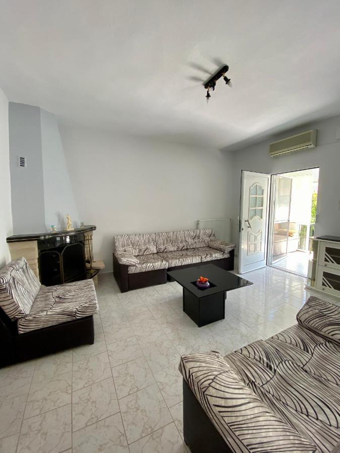 Atlantis Apartments Vrasná Екстериор снимка
